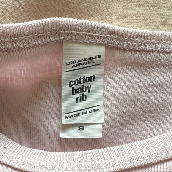 Radiohead band tee Graphic Crop Top - pink and Purple - Picture 2 of 5